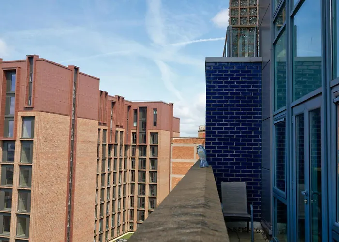 Sidemersey Livings- Convenient 1-Bedroom Flat With A View, Central Liverpool