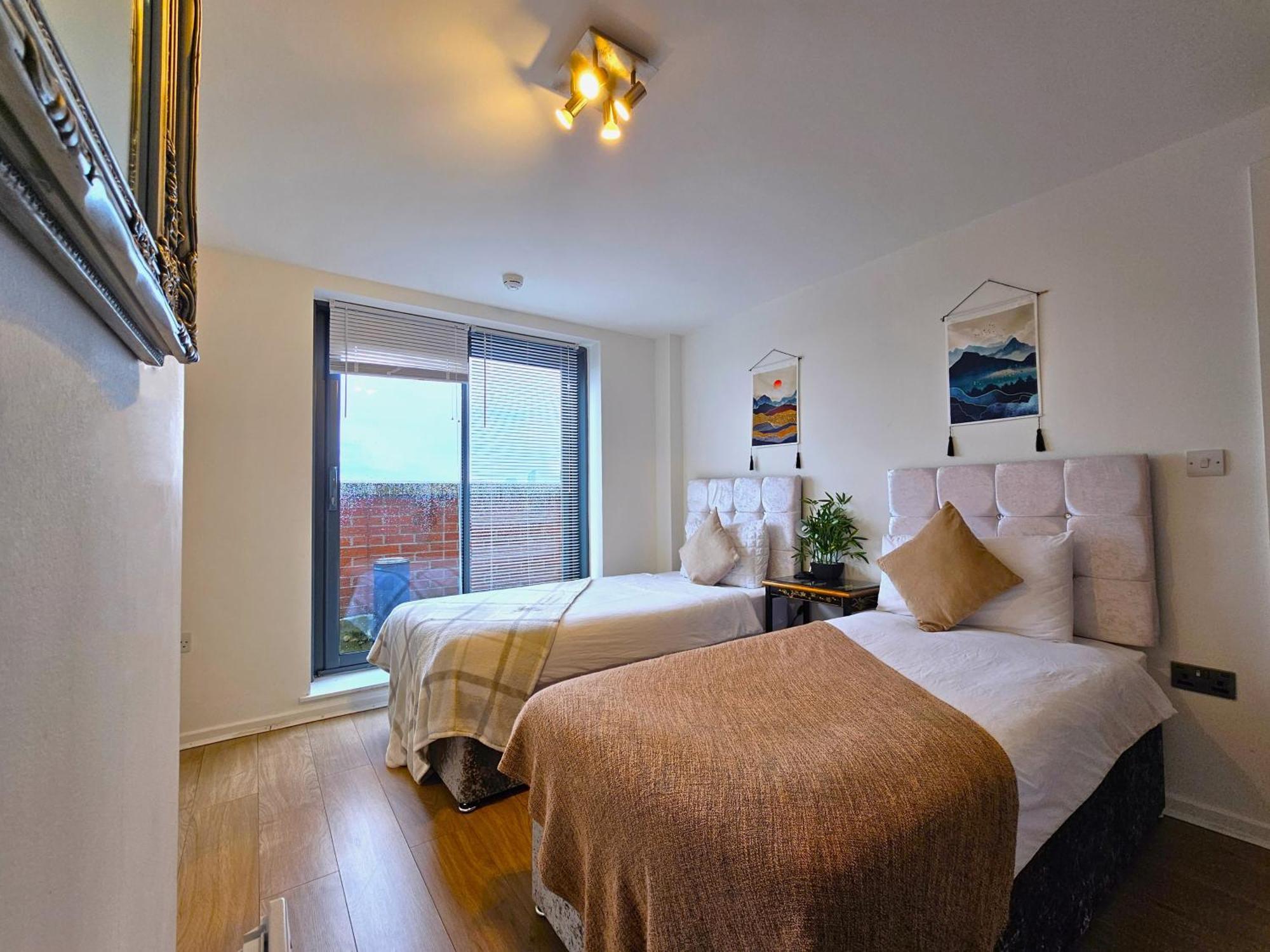 Sidemersey Livings- Convenient 1-bedroom Flat With A View, Apartment *